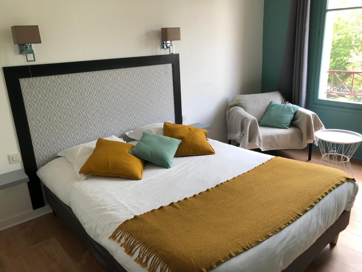Auberge Saint Thegonnec Eksteriør billede